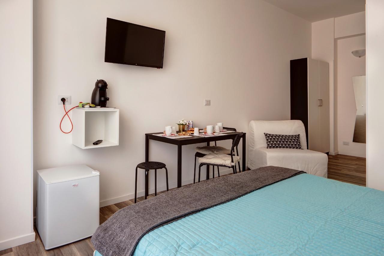 Pianeta Roma 62 Hotel Luaran gambar