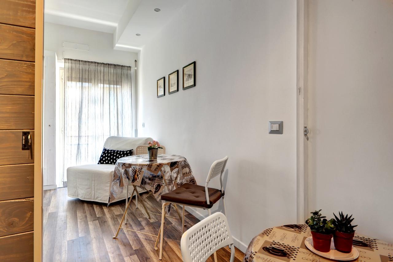 Pianeta Roma 62 Hotel Luaran gambar